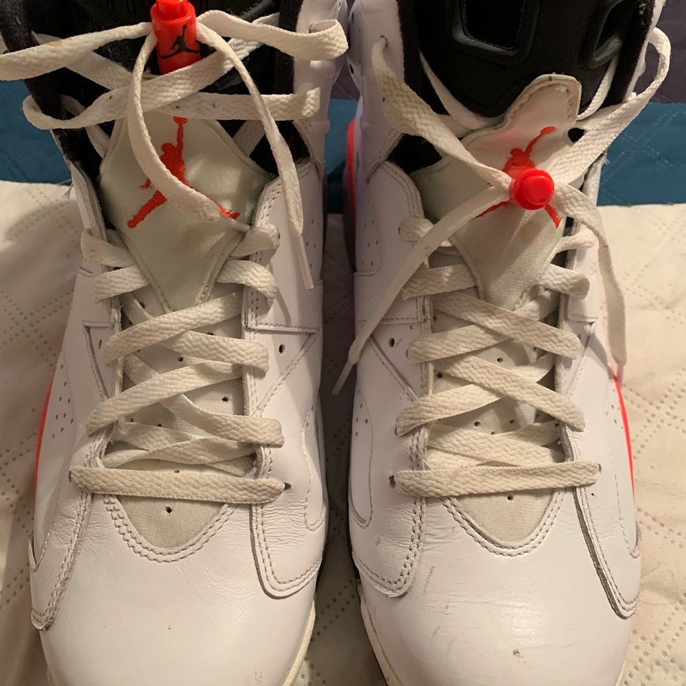 Authentic Air Jordan Retro 6